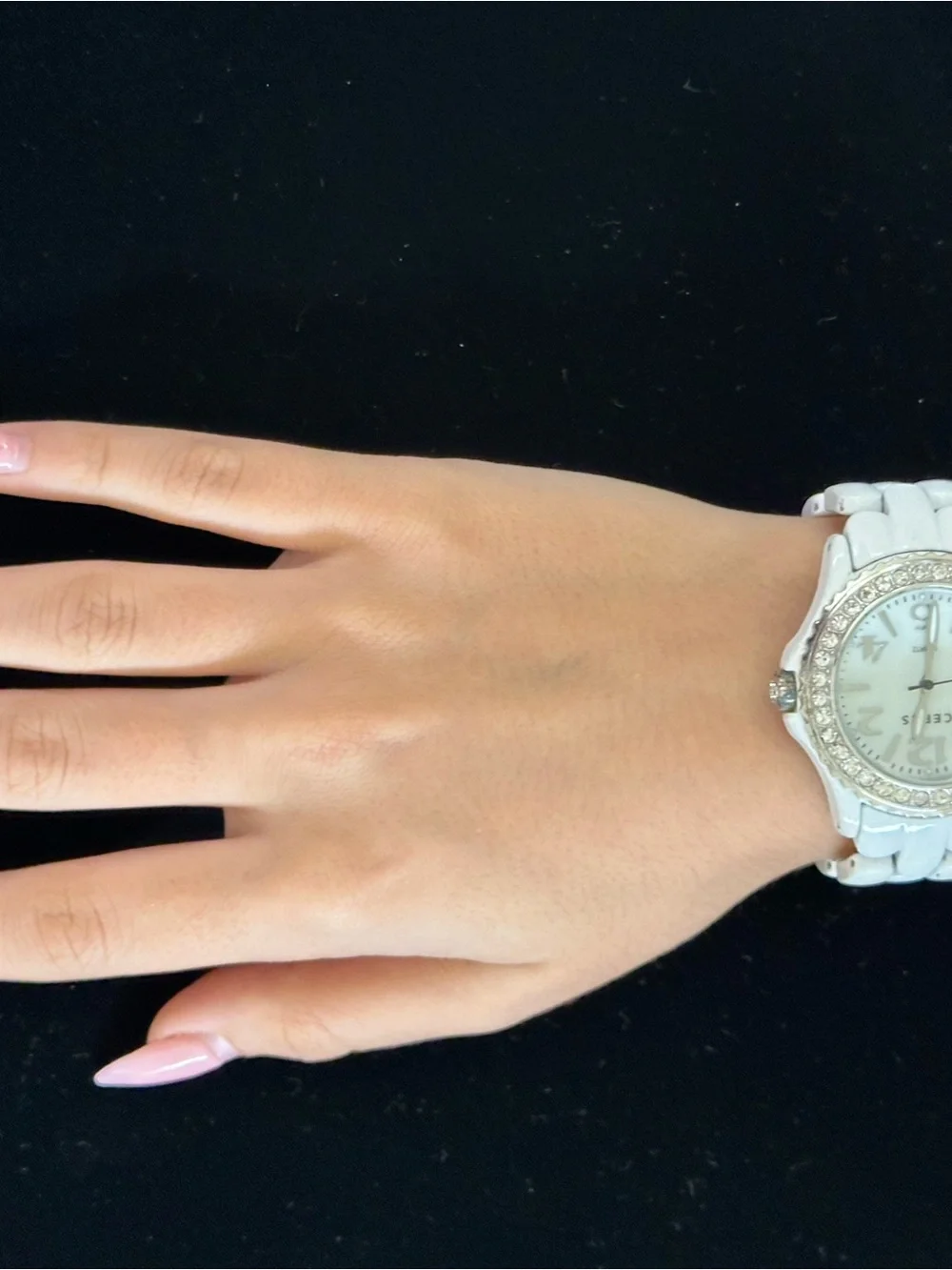 Ceres White Crystal Bezel Women's Fashion Watch